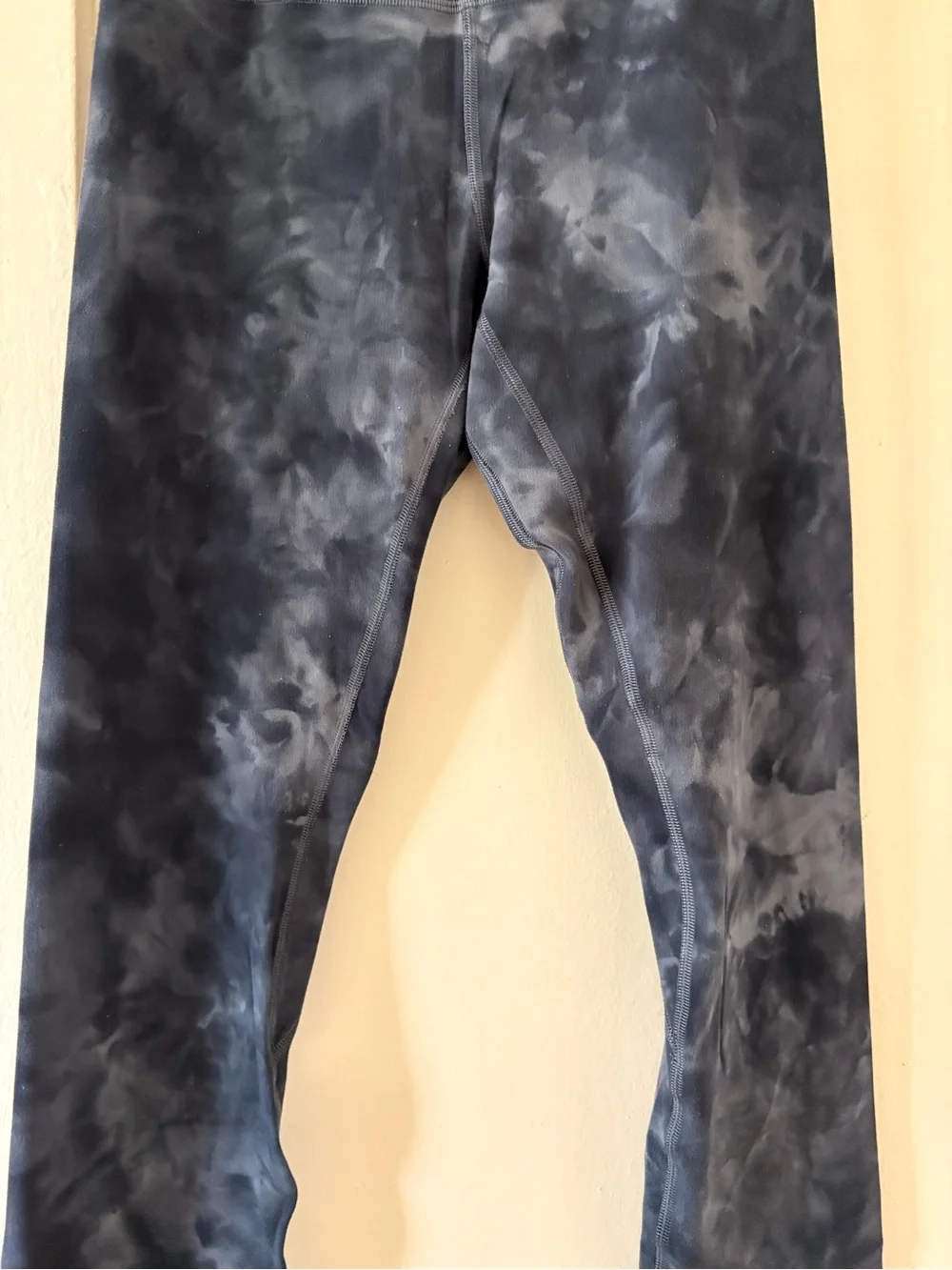 Lululemon align 25” leggings size 4